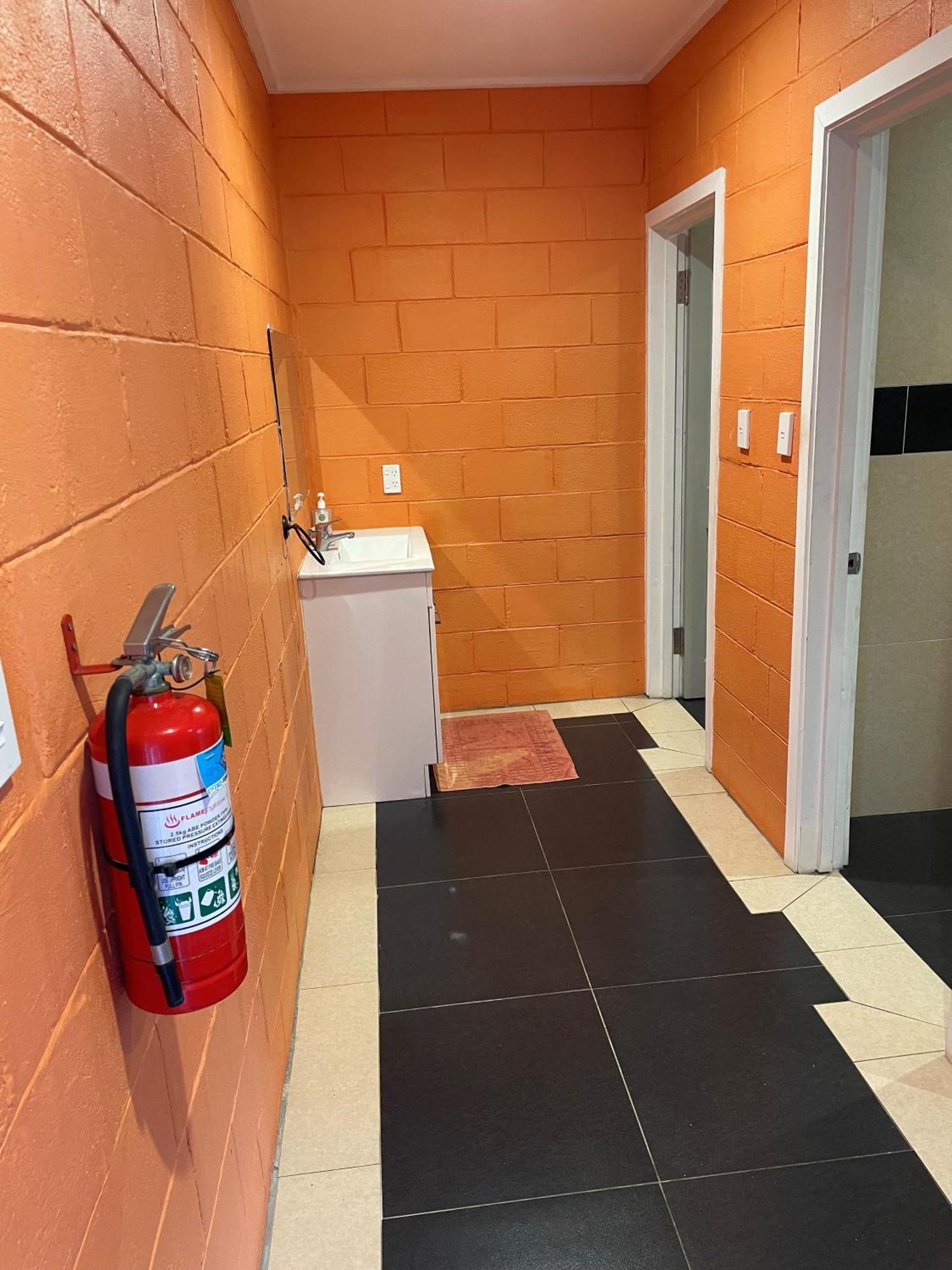 Keris Rental Houses Vaitele Εξωτερικό φωτογραφία